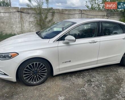 Белый Форд Фьюжн, объемом двигателя 2 л и пробегом 233 тыс. км за 12500 $, фото 1 на Automoto.ua