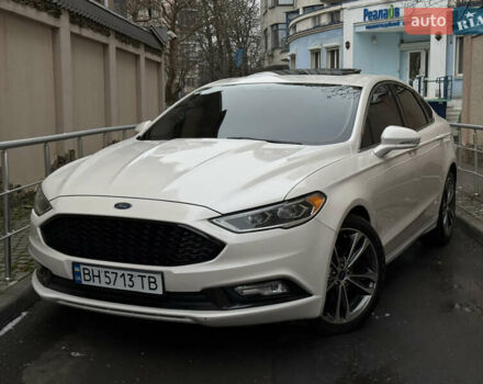 Білий Форд Фьюжен, об'ємом двигуна 2 л та пробігом 85 тис. км за 10700 $, фото 1 на Automoto.ua