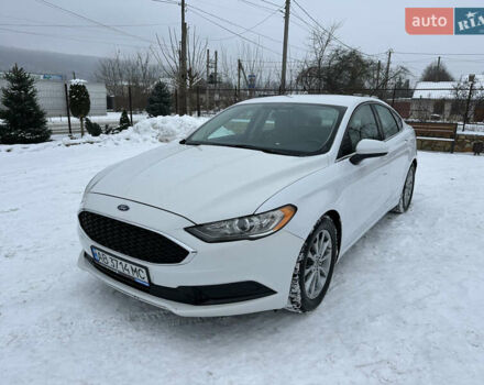 Білий Форд Фьюжен, об'ємом двигуна 2.49 л та пробігом 113 тис. км за 9900 $, фото 1 на Automoto.ua