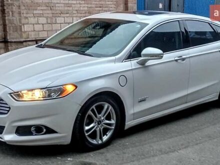 Білий Форд Фьюжен, об'ємом двигуна 2.5 л та пробігом 176 тис. км за 13920 $, фото 1 на Automoto.ua