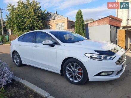 Форд Фьюжн 2017 в Новоукраинке на Automoto.ua Белый Форд Фьюжн, объемом двигателя 1.5 л и пробегом 80 тыс. км за 12100 $, фото 1 на Automoto.ua