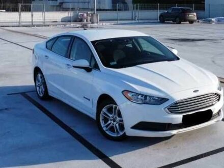 Білий Форд Фьюжен, об'ємом двигуна 2 л та пробігом 80 тис. км за 9500 $, фото 1 на Automoto.ua