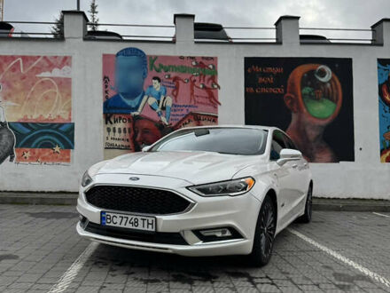 Белый Форд Фьюжн, объемом двигателя 2 л и пробегом 187 тыс. км за 15000 $, фото 1 на Automoto.ua