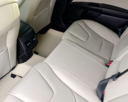 Білий Форд Фьюжен, об'ємом двигуна 2 л та пробігом 152 тис. км за 12200 $, фото 1 на Automoto.ua