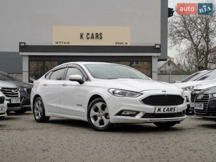 Белый Форд Фьюжн, объемом двигателя 2 л и пробегом 176 тыс. км за 13900 $, фото 1 на Automoto.ua