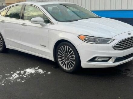 Белый Форд Фьюжн, объемом двигателя 2 л и пробегом 69 тыс. км за 2200 $, фото 1 на Automoto.ua