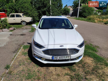 Белый Форд Фьюжн, объемом двигателя 2 л и пробегом 75 тыс. км за 18000 $, фото 1 на Automoto.ua