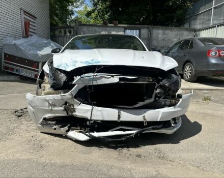 Білий Форд Фьюжен, об'ємом двигуна 2.5 л та пробігом 221 тис. км за 6039 $, фото 1 на Automoto.ua