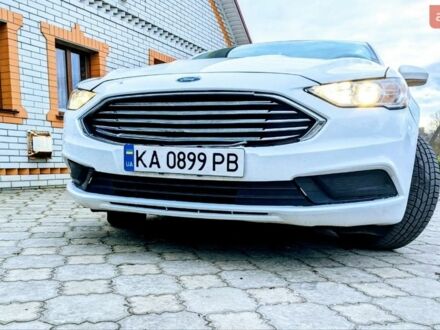 Білий Форд Фьюжен, об'ємом двигуна 2.5 л та пробігом 177 тис. км за 8200 $, фото 1 на Automoto.ua