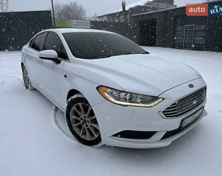 Белый Форд Фьюжн, объемом двигателя 2.5 л и пробегом 175 тыс. км за 10500 $, фото 1 на Automoto.ua
