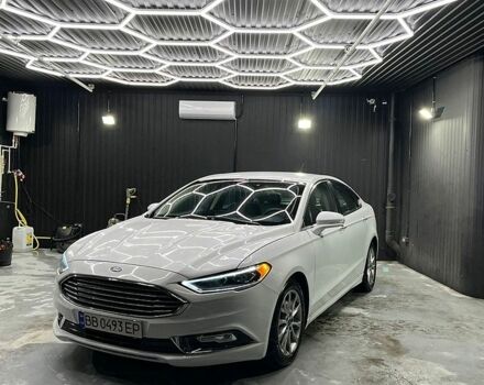 Белый Форд Фьюжн, объемом двигателя 2 л и пробегом 119 тыс. км за 13500 $, фото 1 на Automoto.ua