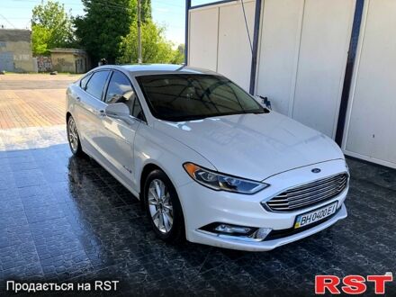 Форд Фьюжен 2017 у Одесі на Automoto.ua Білий Форд Фьюжен, об'ємом двигуна 2 л та пробігом 94 тис. км за 15500 $, фото 1 на Automoto.ua