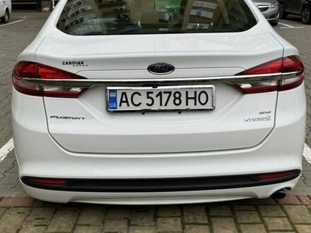 Белый Форд Фьюжн, объемом двигателя 2 л и пробегом 142 тыс. км за 14000 $, фото 1 на Automoto.ua