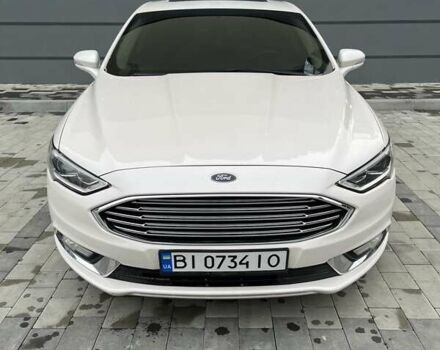 Белый Форд Фьюжн, объемом двигателя 2 л и пробегом 133 тыс. км за 15000 $, фото 1 на Automoto.ua