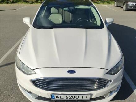 Форд Фьюжен 2017 у Дніпро (Дніпропетровську) на Automoto.ua Білий Форд Фьюжен, об'ємом двигуна 2 л та пробігом 98 тис. км за 13000 $, фото 1 на Automoto.ua