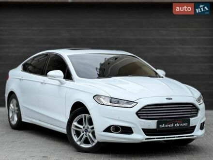 Білий Форд Фьюжен, об'ємом двигуна 2 л та пробігом 123 тис. км за 13999 $, фото 1 на Automoto.ua