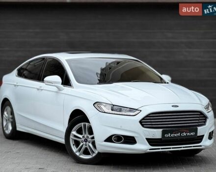 Білий Форд Фьюжен, об'ємом двигуна 2 л та пробігом 123 тис. км за 13999 $, фото 1 на Automoto.ua