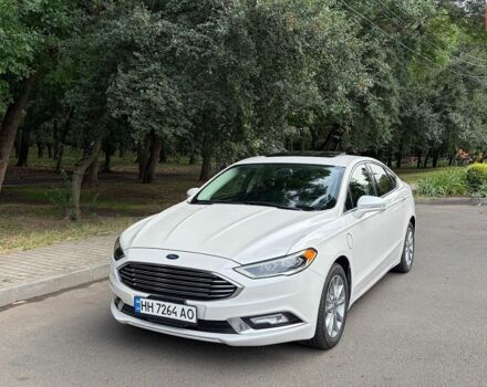 Білий Форд Фьюжен, об'ємом двигуна 2 л та пробігом 175 тис. км за 16700 $, фото 1 на Automoto.ua