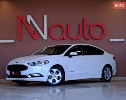 Белый Форд Фьюжн, объемом двигателя 2 л и пробегом 176 тыс. км за 14500 $, фото 1 на Automoto.ua