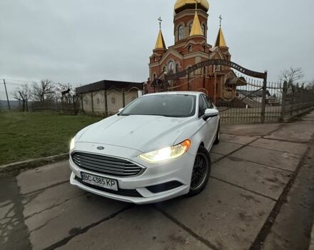Білий Форд Фьюжен, об'ємом двигуна 1.5 л та пробігом 79 тис. км за 9992 $, фото 1 на Automoto.ua