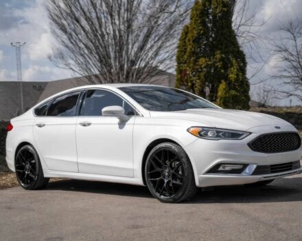 Білий Форд Фьюжен, об'ємом двигуна 2 л та пробігом 36 тис. км за 5000 $, фото 1 на Automoto.ua