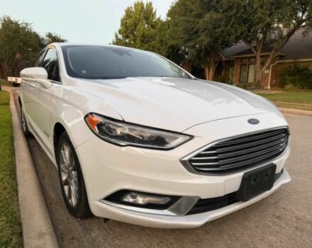 Белый Форд Фьюжн, объемом двигателя 2 л и пробегом 42 тыс. км за 2200 $, фото 1 на Automoto.ua