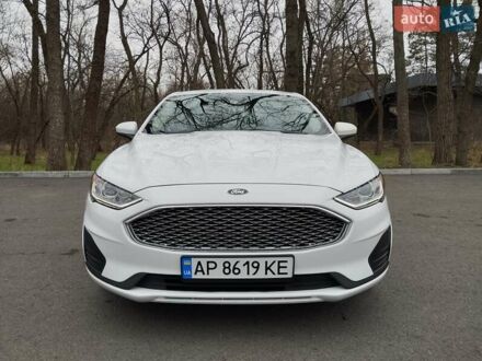 Форд Фьюжн 2018 в Запорожье на Automoto.ua Белый Форд Фьюжн, объемом двигателя 2 л и пробегом 93 тыс. км за 16600 $, фото 1 на Automoto.ua