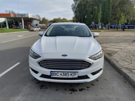 Белый Форд Фьюжн, объемом двигателя 1.5 л и пробегом 47 тыс. км за 13000 $, фото 1 на Automoto.ua