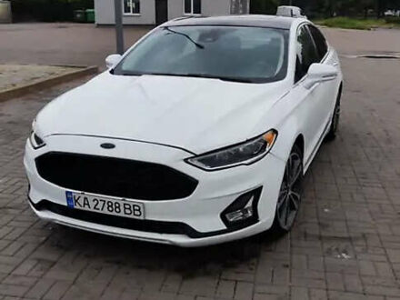 Белый Форд Фьюжн, объемом двигателя 2 л и пробегом 127 тыс. км за 14400 $, фото 1 на Automoto.ua