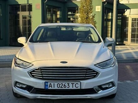 Белый Форд Фьюжн, объемом двигателя 2 л и пробегом 240 тыс. км за 12300 $, фото 1 на Automoto.ua