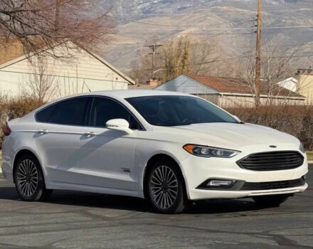 Белый Форд Фьюжн, объемом двигателя 2 л и пробегом 38 тыс. км за 4000 $, фото 1 на Automoto.ua