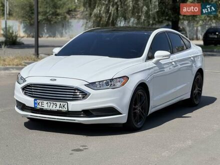 Форд Фьюжн 2018 в Днепре (Днепропетровске) на Automoto.ua Белый Форд Фьюжн, объемом двигателя 2.5 л и пробегом 123 тыс. км за 9900 $, фото 1 на Automoto.ua