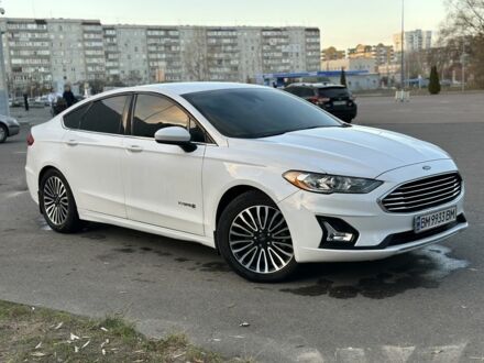 Білий Форд Фьюжен, об'ємом двигуна 2 л та пробігом 111 тис. км за 16700 $, фото 1 на Automoto.ua