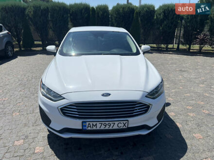 Форд Фьюжн 2019 в Житомире на Automoto.ua Белый Форд Фьюжн, объемом двигателя 1.5 л и пробегом 70 тыс. км за 13600 $, фото 1 на Automoto.ua