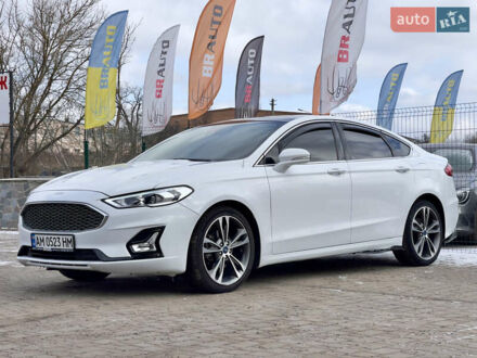 Форд Фьюжен 2019 у Бердичеве на Automoto.ua Білий Форд Фьюжен, об'ємом двигуна 2 л та пробігом 159 тис. км за 16455 $, фото 1 на Automoto.ua