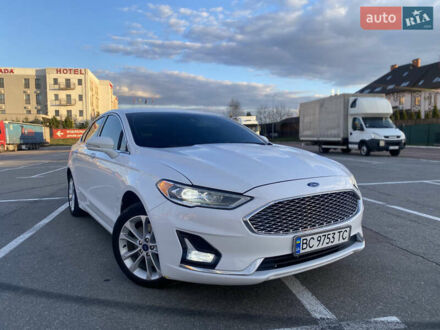 Форд Фьюжн 2020 в Львове на Automoto.ua Белый Форд Фьюжн, объемом двигателя 2 л и пробегом 123 тыс. км за 19500 $, фото 1 на Automoto.ua