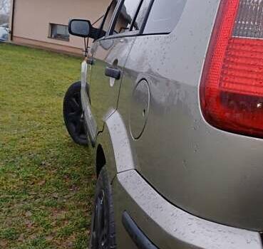 Бежевий Форд Фьюжен, об'ємом двигуна 1.4 л та пробігом 255 тис. км за 4200 $, фото 11 на Automoto.ua