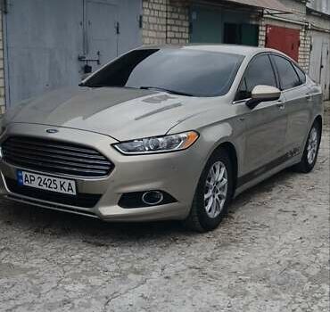 Бежевый Форд Фьюжн, объемом двигателя 2.5 л и пробегом 290 тыс. км за 8800 $, фото 3 на Automoto.ua