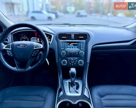 Бежевый Форд Фьюжн, объемом двигателя 2.5 л и пробегом 207 тыс. км за 8599 $, фото 26 на Automoto.ua