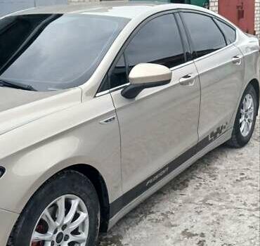 Бежевый Форд Фьюжн, объемом двигателя 2.5 л и пробегом 290 тыс. км за 8800 $, фото 7 на Automoto.ua