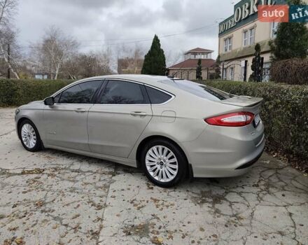 Бежевий Форд Фьюжен, об'ємом двигуна 2 л та пробігом 210 тис. км за 12700 $, фото 7 на Automoto.ua