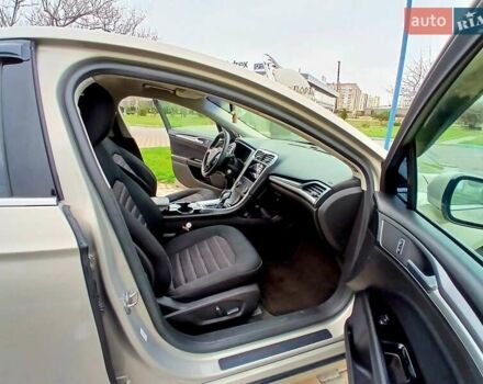 Бежевий Форд Фьюжен, об'ємом двигуна 2.49 л та пробігом 162 тис. км за 9500 $, фото 12 на Automoto.ua