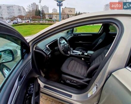 Бежевий Форд Фьюжен, об'ємом двигуна 2.49 л та пробігом 162 тис. км за 9500 $, фото 13 на Automoto.ua