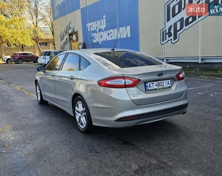 Бежевый Форд Фьюжн, объемом двигателя 2.49 л и пробегом 200 тыс. км за 6700 $, фото 3 на Automoto.ua