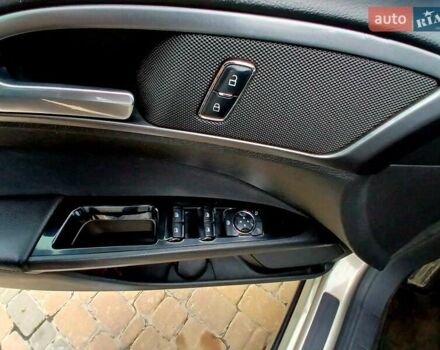 Бежевий Форд Фьюжен, об'ємом двигуна 2.49 л та пробігом 162 тис. км за 9500 $, фото 11 на Automoto.ua