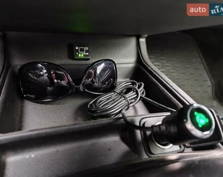 Бежевий Форд Фьюжен, об'ємом двигуна 2 л та пробігом 210 тис. км за 12700 $, фото 27 на Automoto.ua