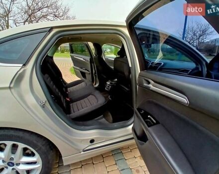 Бежевий Форд Фьюжен, об'ємом двигуна 2.49 л та пробігом 162 тис. км за 9500 $, фото 10 на Automoto.ua