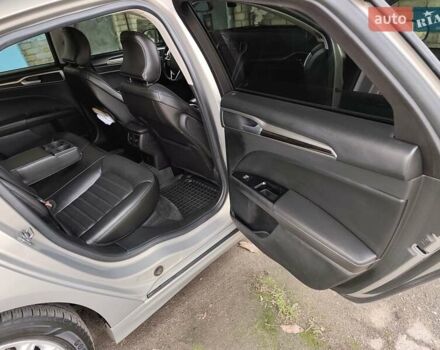 Бежевий Форд Фьюжен, об'ємом двигуна 2 л та пробігом 210 тис. км за 12700 $, фото 18 на Automoto.ua