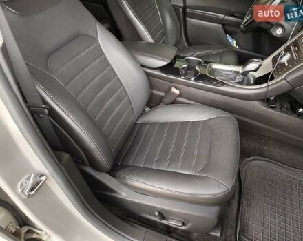 Бежевий Форд Фьюжен, об'ємом двигуна 2 л та пробігом 210 тис. км за 12700 $, фото 17 на Automoto.ua