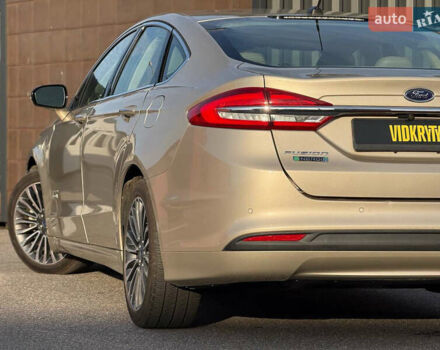 Бежевый Форд Фьюжн, объемом двигателя 2 л и пробегом 74 тыс. км за 15900 $, фото 18 на Automoto.ua